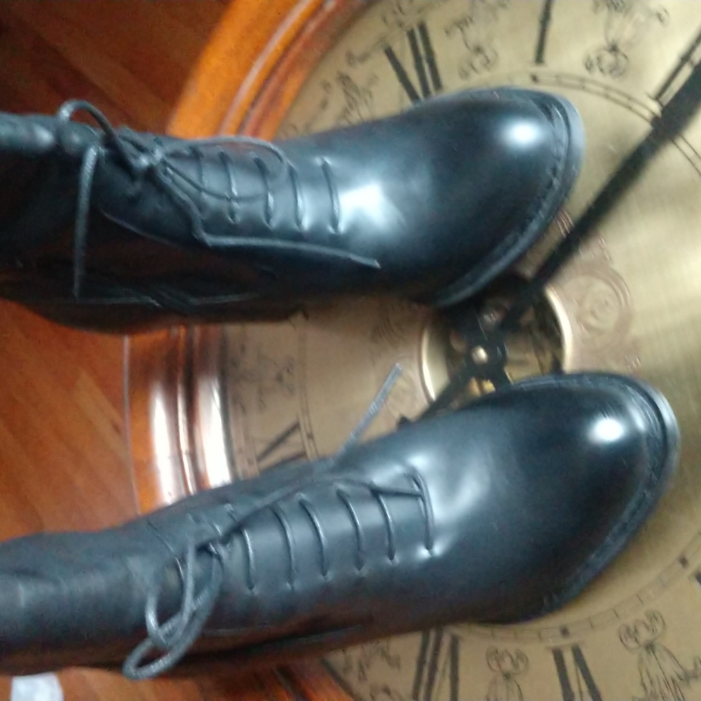 Sophia & Lee Boots